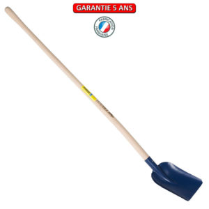 Pelle Charentaise, à douille.  Emmanché cintré 135.