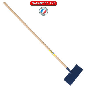 Gratte en acier, 30 cm. Emmanché bois droit 130.  Outil à main de déneigement.
