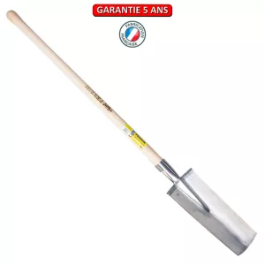 Louchet pépiniériste à anneau.  Longueur du fer: 36 cm. Emmanché pomme 95.