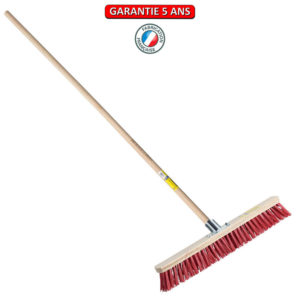 Balai de cantonnier.  Largeur de 60 cm. Emmanché bois 150.