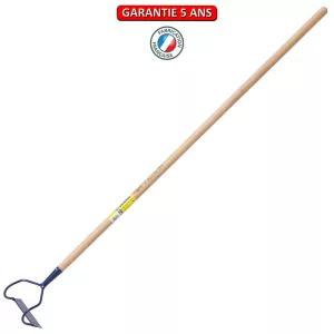 Ratissoire à tirer avec lame en acier 16 cm.  Emmanché droit 130cm.