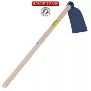 Houe standard oeil rond. Longueur du fer: 16 cm. Emmanché droit 110.