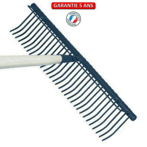 Râteau à gazon, 32 dents.  Sans manche. Outil à main de jardin.