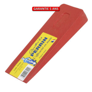 Coin plastique.  Longueur de 19 cm.  Outil à main pour la coupe du bois.