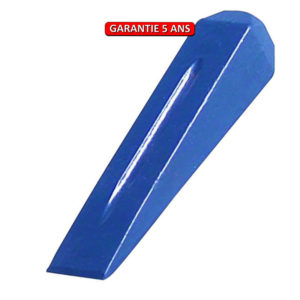 Coin à fendre.  3 Kg. Outil à main pour la coupe du bois.