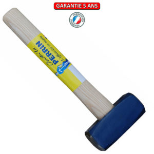 Massette. Emmanché droit 26. Outil à main de maçonnerie.